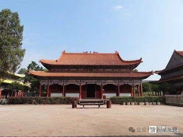 南昌万寿宫景点介绍，走进万寿宫，感受道教魅力，品味江西韵味！