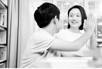 提升孩子自我价值感 父母远离心理控制