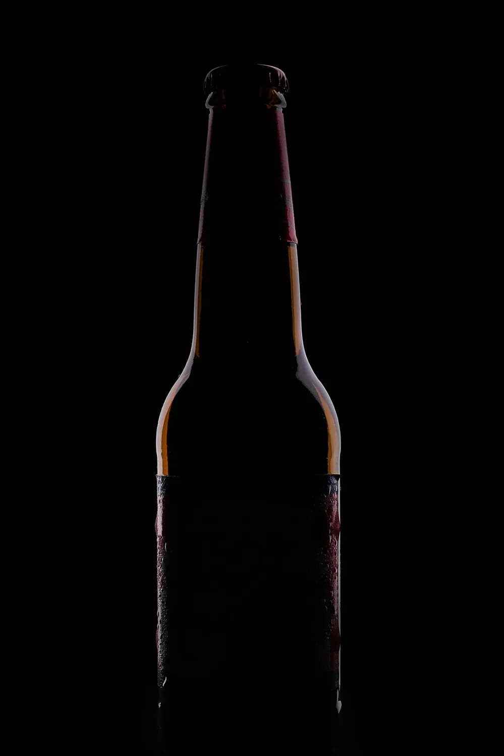 82年拉菲与港片黄金时代的传奇：一瓶酒如何成为身份象征？