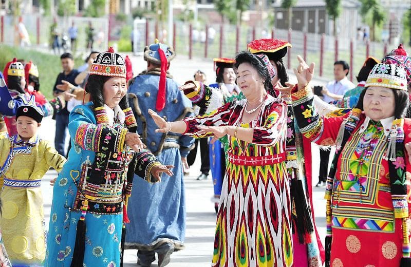 新疆什么能源丰富？新疆丰富的能源如何促进当地经济发展？