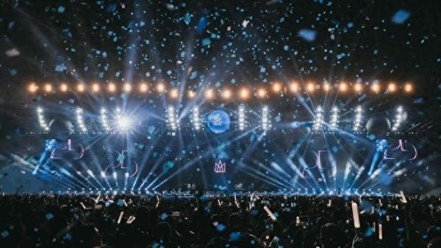 知名乐团创纪录11场上海“八万人”，文旅流量与城市治理如何双赢