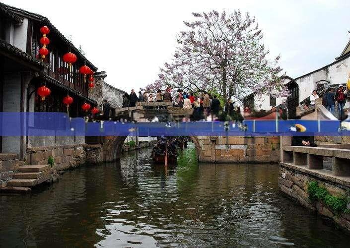 贵阳至都江堰交通指南：多种出行方式及详细乘车步骤解析