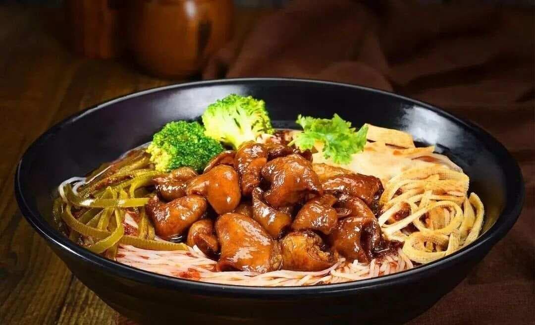 肥肠面的详细制作过程