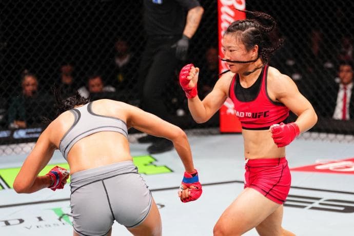 石铭UFC澳门站KO夺冠，获称“现实版安眠医生”