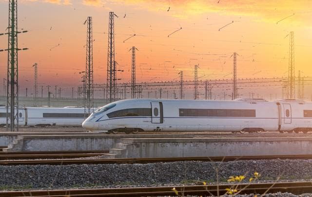 150年从引进到领跑，中国高铁交出4.5万公里答卷