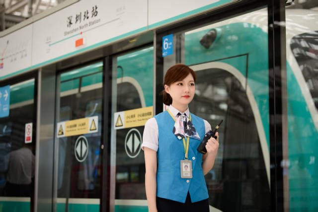 工作日早晚高峰期间，深圳地铁6号线候车时间更短了