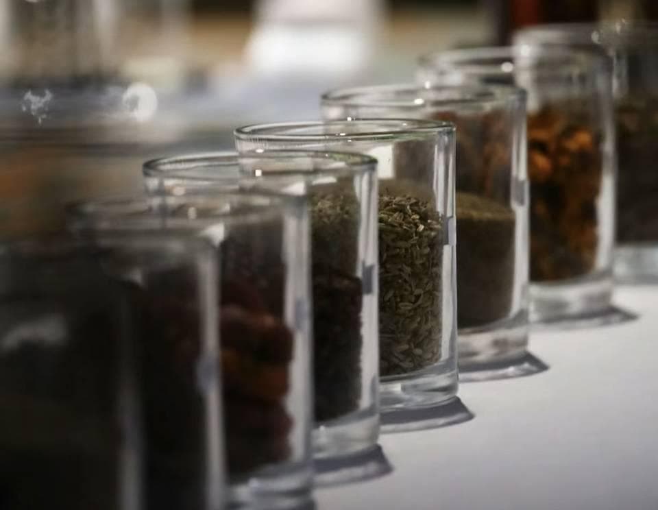 香料的历史与文化背景：道教中的玄学香