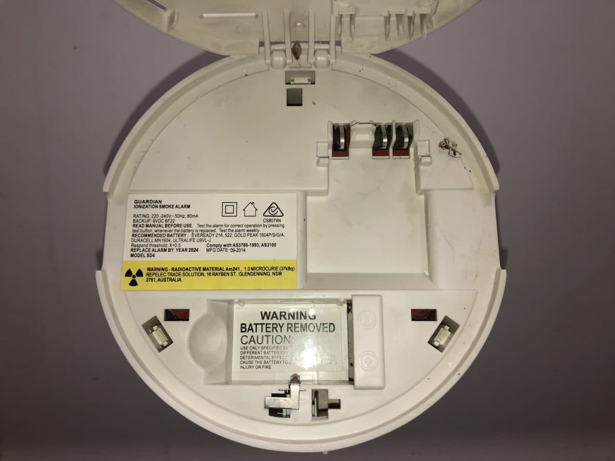 你家的烟雾报警器过有效期了吗？