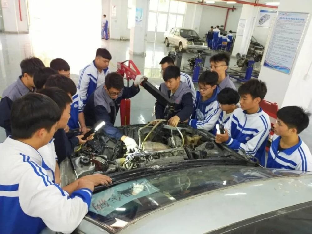 新能源汽车运用与维修专业人才培养方案