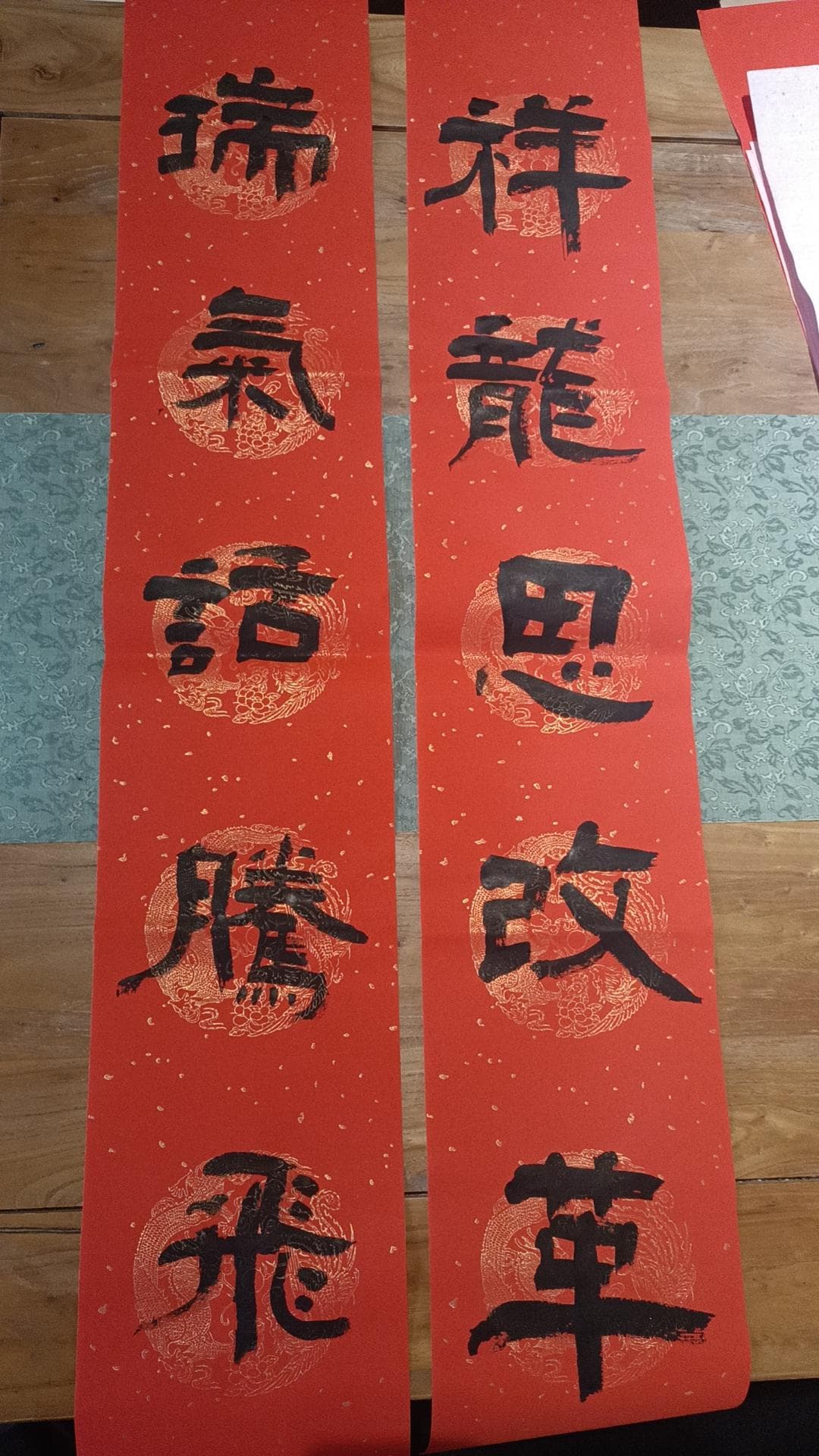 您家的春联准备好了吗？原创春联受追捧，个性“定制”成新潮