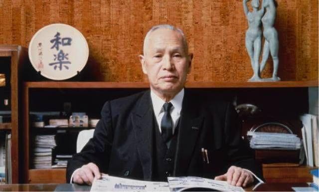 负债万亿“卖身”富士康，夏普的兴衰是整个日本制造业的缩影