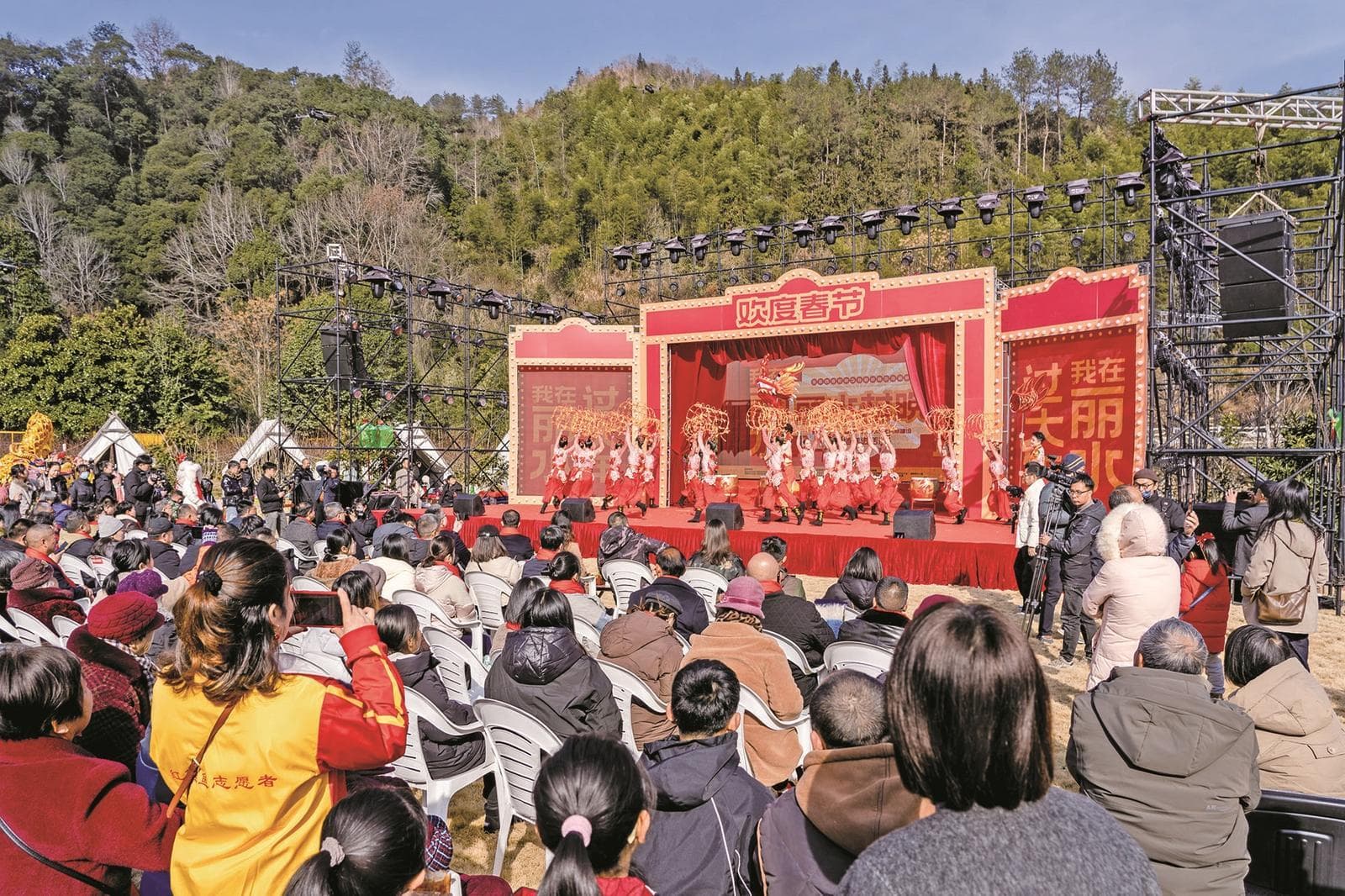 到丽水 赴一场烟火人间的“村晚”邀约