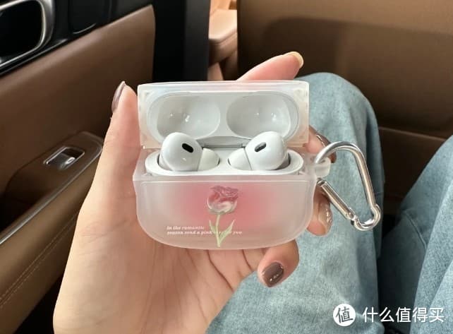如何正确使用耳机，防止听力损害？