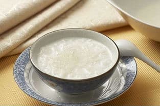 燕窝冷冻后结冰处理方法及食用安全性解析