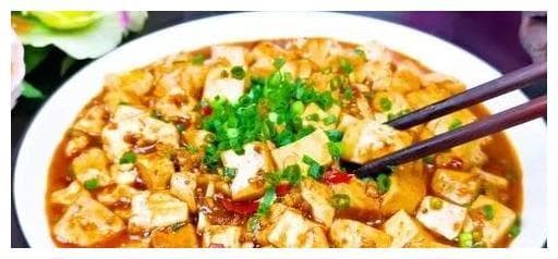 大厨教你在家做正宗麻婆豆腐,豆腐嫩而不碎,做法超简单