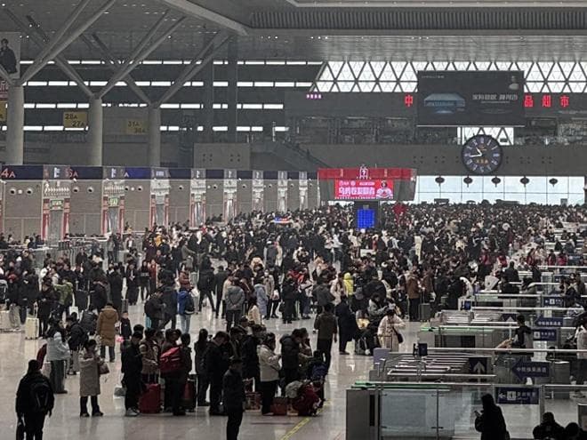 交管部门春运大力整治网约车乱象，“一证两用”被明确禁止