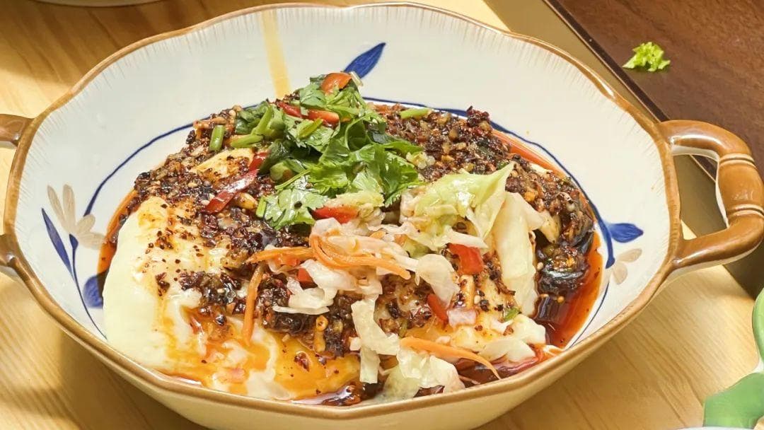 洋芋搅团：西北特色美食的“千锤百炼”