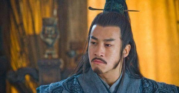 垓下之败后，项羽的四个场景：从突围到自刎的贵族骄傲