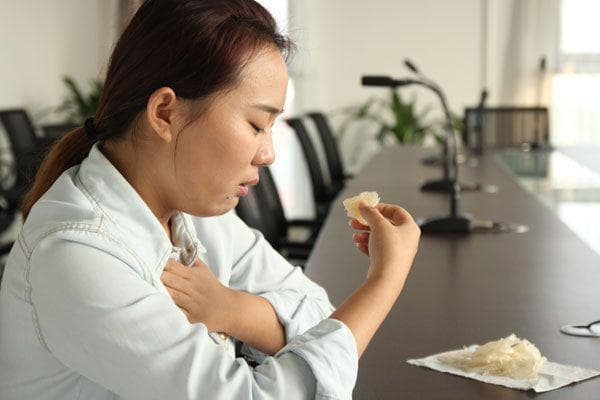 胃病患者饮食指南：四招助你吃得饱又不伤胃
