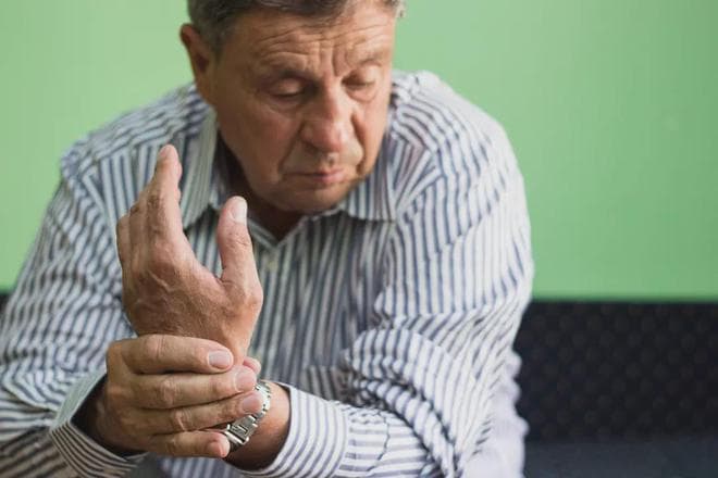 帕金森病患者必看！这5种训练方法让你的下肢僵硬得到缓解？