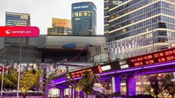 2025年投资展望：股市与黄金的投资机遇