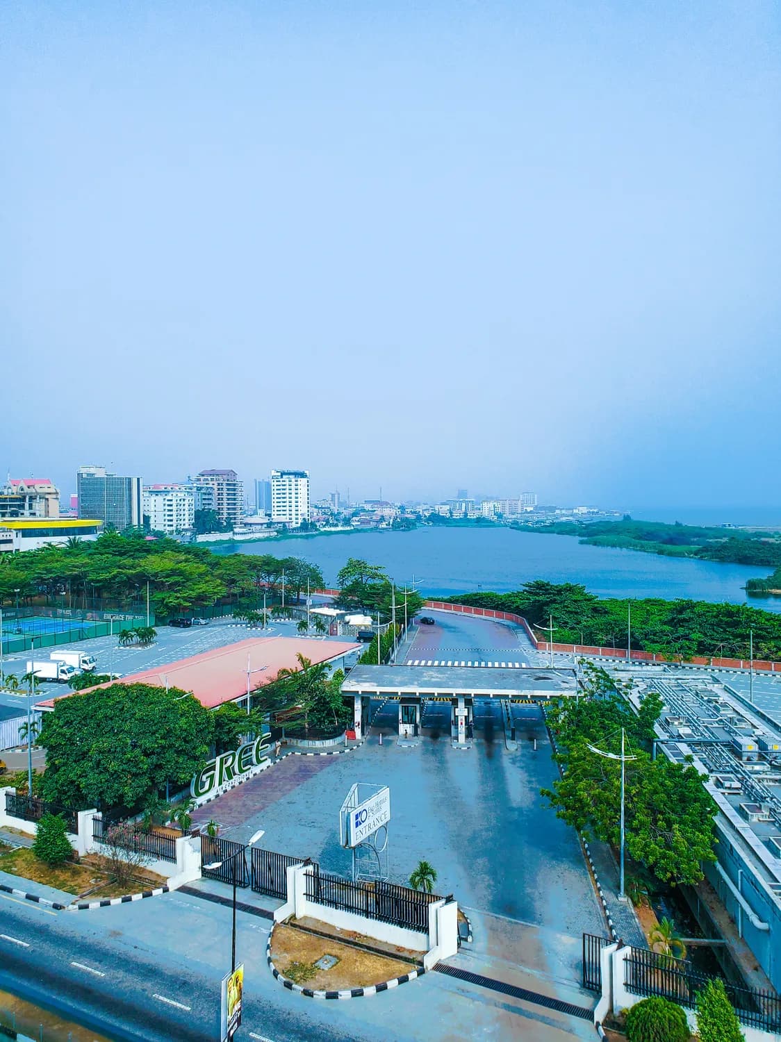 琼海市招商引资成果显著，经济高质量发展驶入快车道