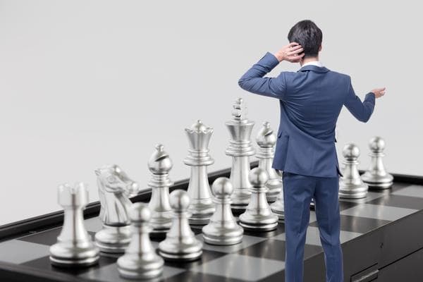 冒充军人诈骗案件分析：类型、手段及防范策略