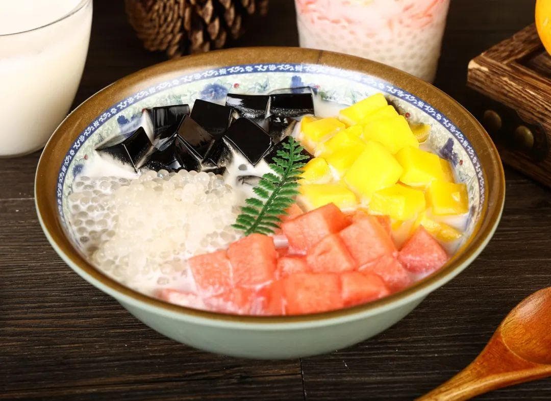 西米不是米，椰果里没有椰肉，这些奶茶小料是怎么来的？
