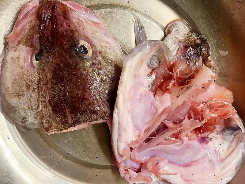 鳕鱼头豆腐汤