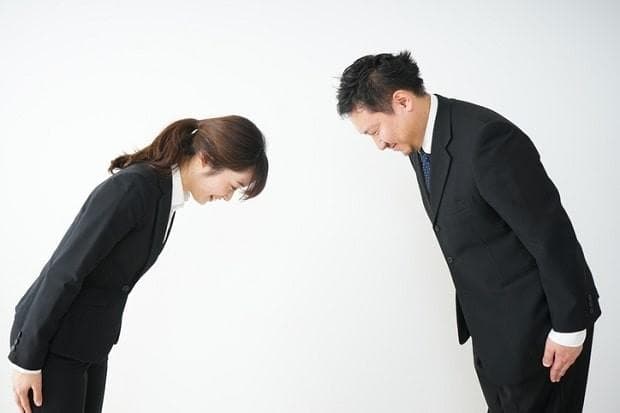 日语敬语完全指南：尊敬语、谦让语、丁宁语转换表及常见错误解析