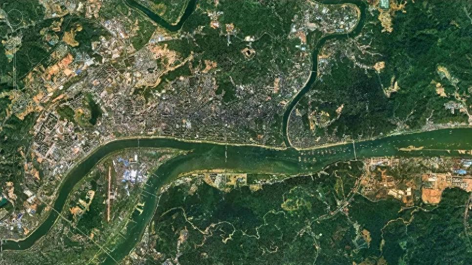为何远离广东核心地区的梧州会成为粤语的发源地？