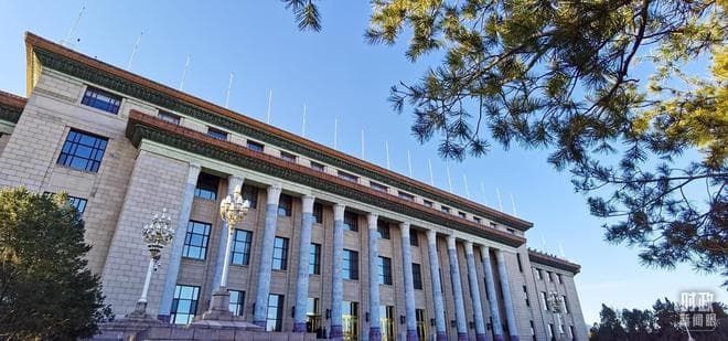 民营企业家座谈会召开：从杭州 六小龙看山东民营经济发展之路