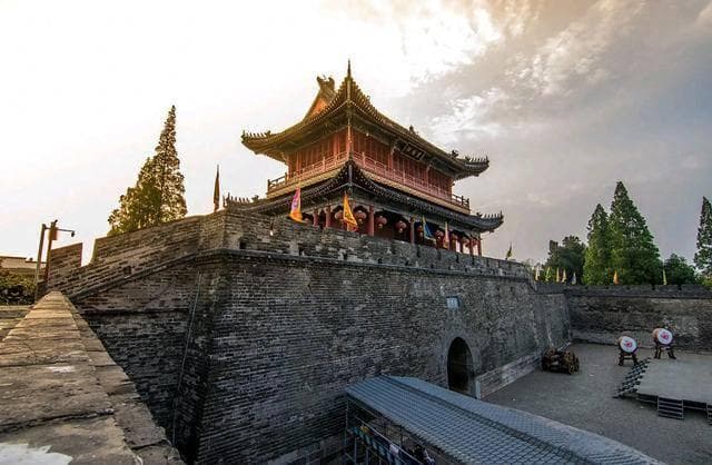 湖北荆州旅游的深度挖掘与可持续发展策略