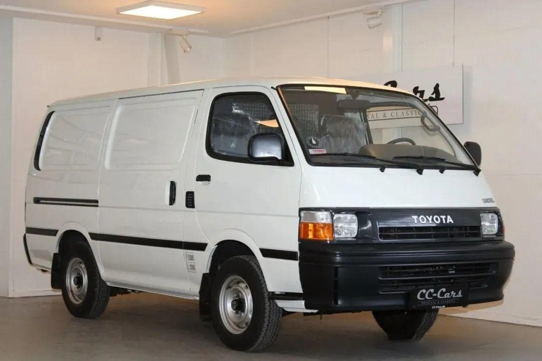 硬頸的國產MPV，在香港跟Elfa搶生意