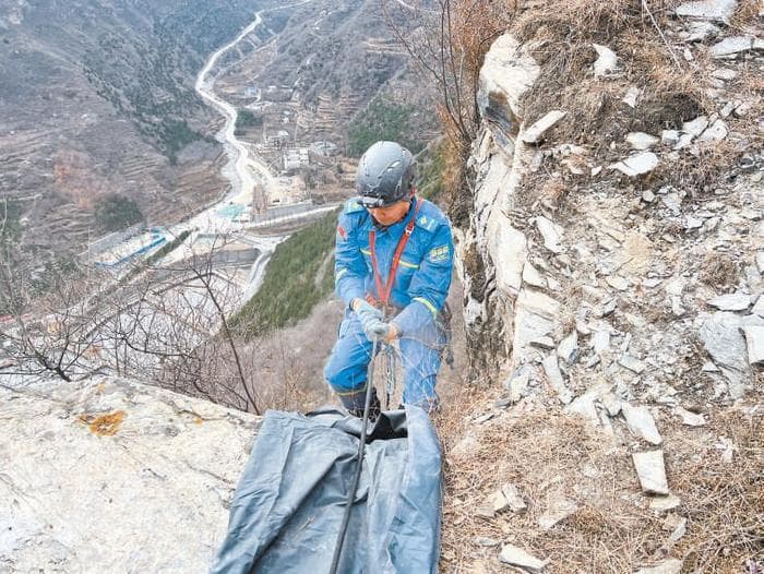 “野景点攻略”不能略了风险