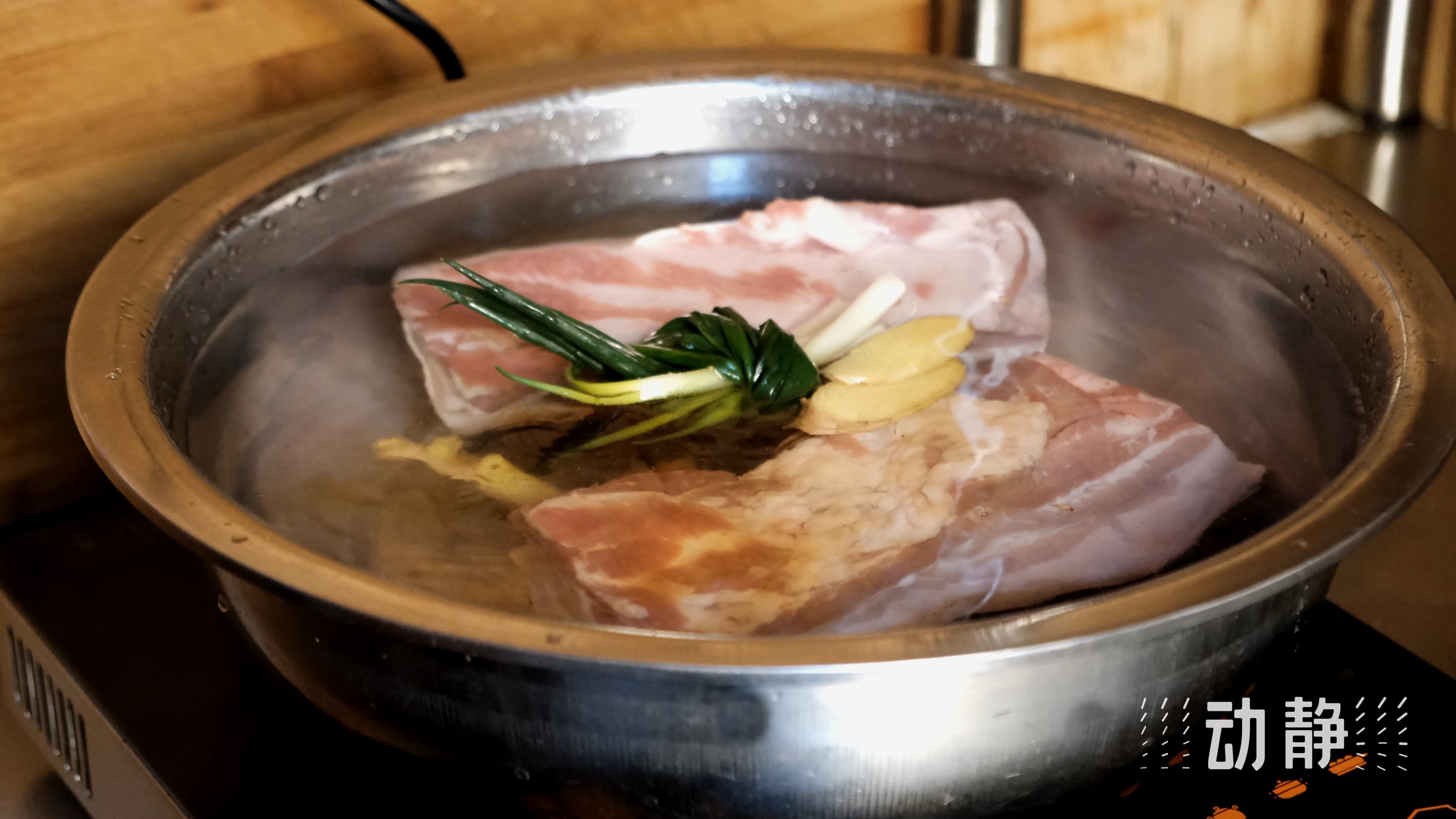 年味贵州丨盐菜扣肉：享受舌尖上的入口即化