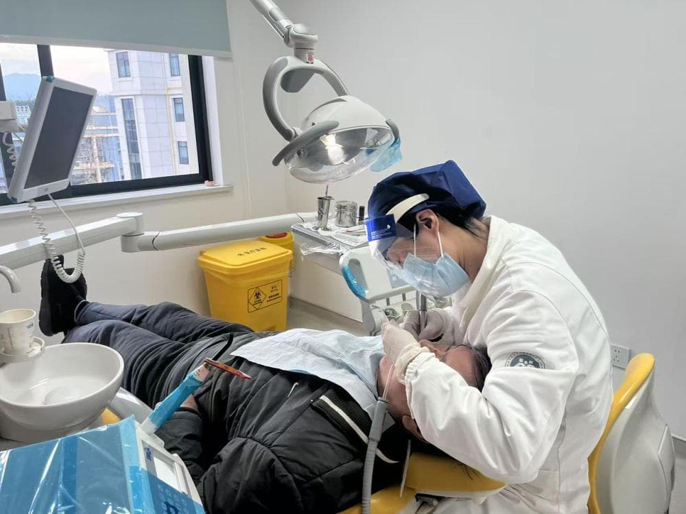 洗牙前为何要做检查？医生给出专业解答