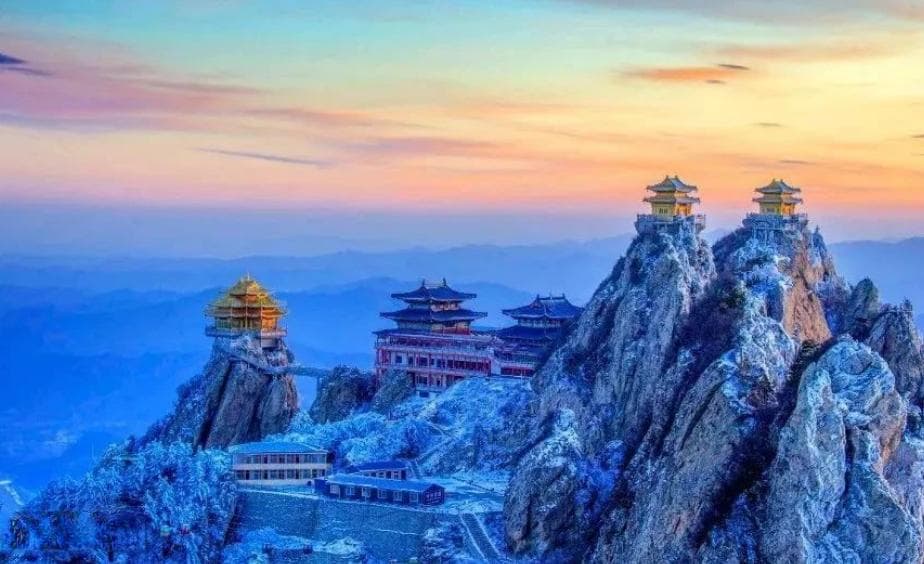 老君山夜爬攻略：时间、门票、装备全解析
