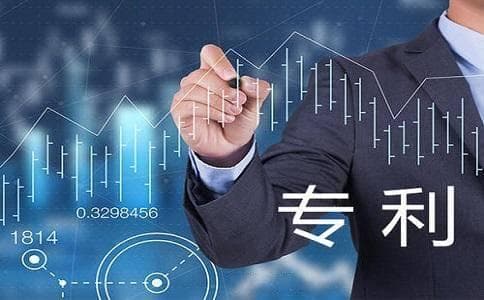 收益评估法中如何预测知识产权的未来收益