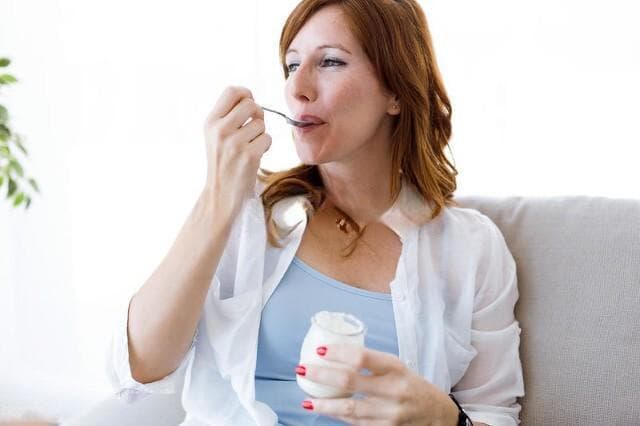 哺乳期妈妈不要吃的9种食物，真的会回奶！小心越吃奶越少