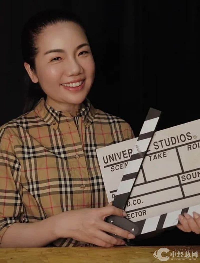 她力量|杨晖：回归女性性别角色，找回最本真的自我
