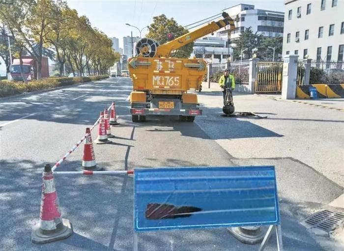 加强养护频次 优化雨水管网 无锡近千公里雨水管网完成一轮清淤