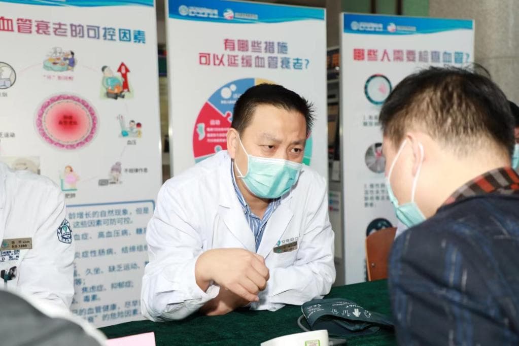 为何越来越多年轻人得高血压？应如何调理？