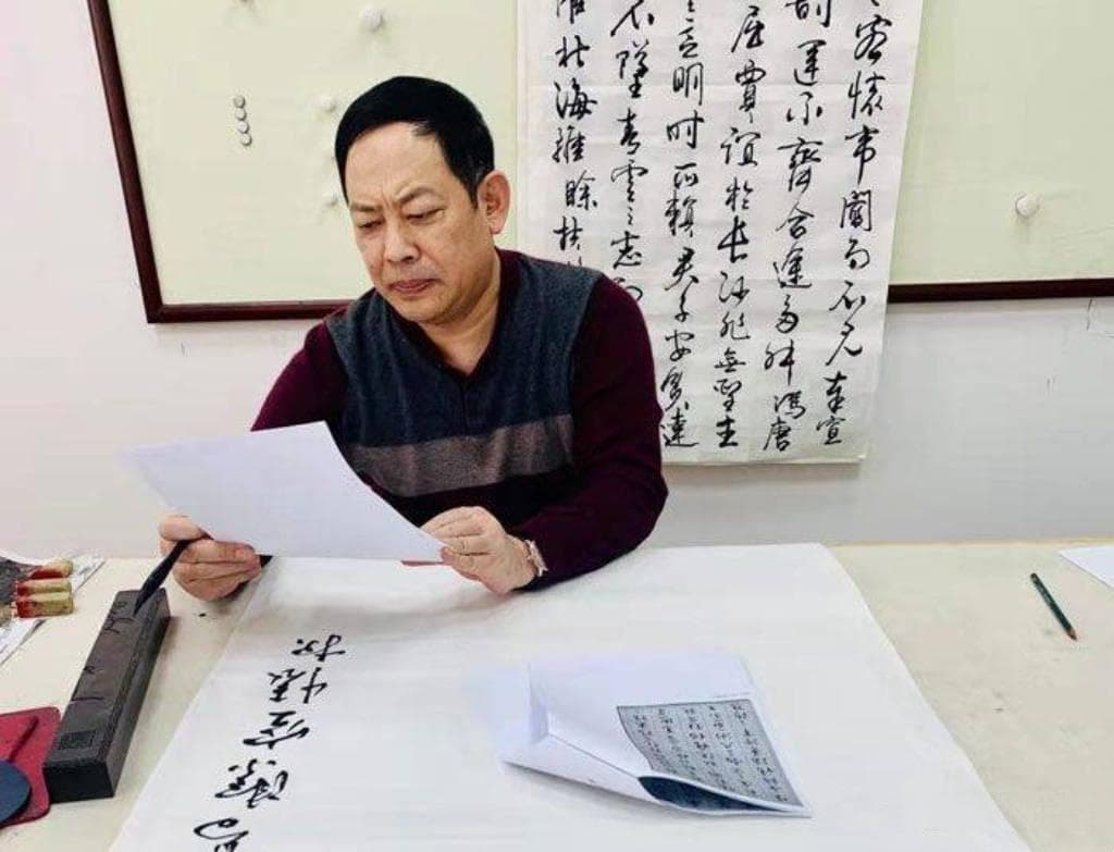 陈力明：书法与法学的跨界传奇，为公正与传承铸就辉煌
