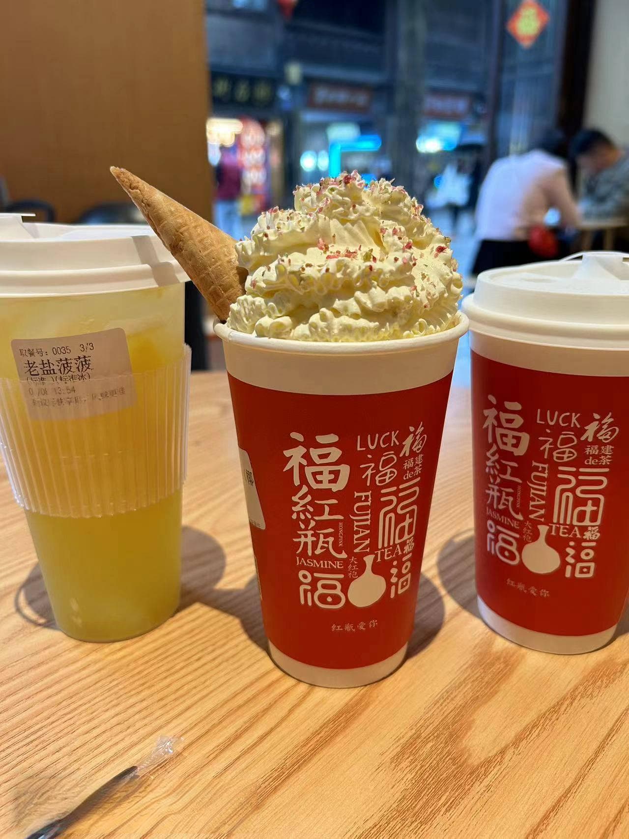 “加量不加价”！“中转式旅行”成新潮流！