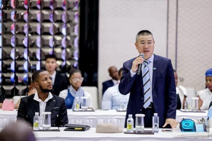 南庚戌：华侨华人应深度融入当地，发挥民间外交作用