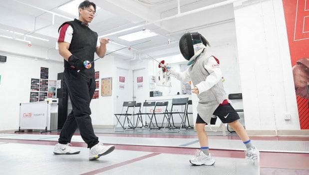 巴黎奥运︱剑击学校报名现“江旻憓效应”，教练称参与门槛已降
