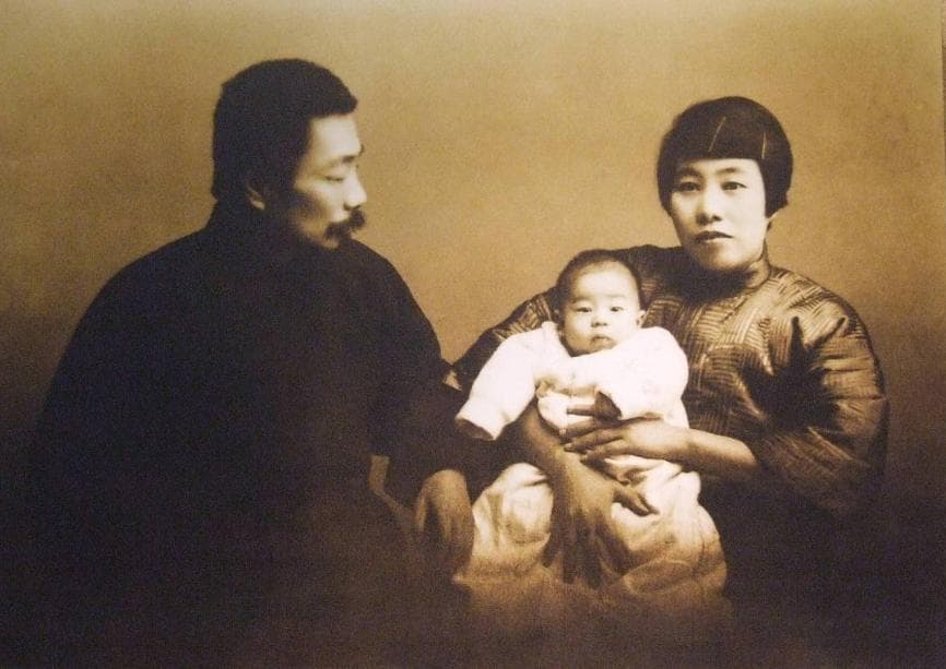 恋爱中的鲁迅：我也当平心和气，不使“小刺猬”忧虑