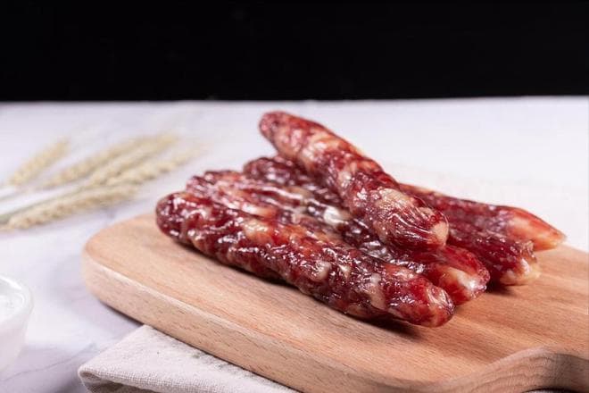 腊肠飘香，蒸制有方：美味与时间的艺术