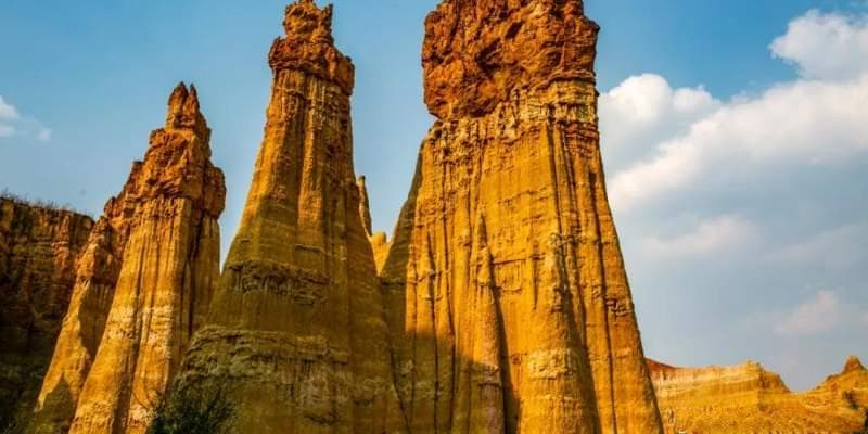 云南元谋土林：170万年历史的地质奇观